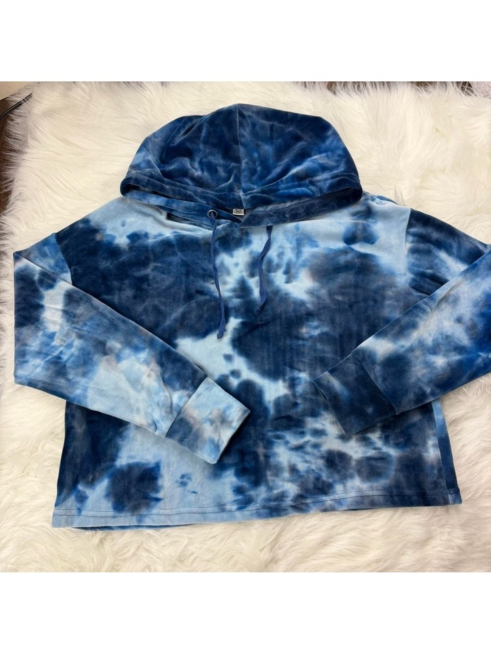 Velour Tie Die Cropped Hoodie